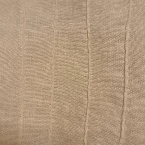 White Linen Top - Picture 2 of 2